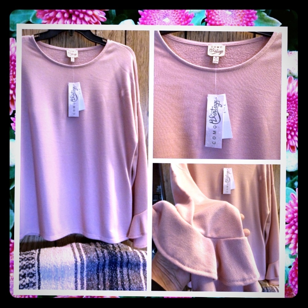 ~ Womens Knit Top~